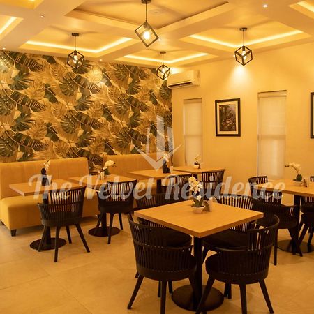 The Velvet Residence Abuja Buitenkant foto